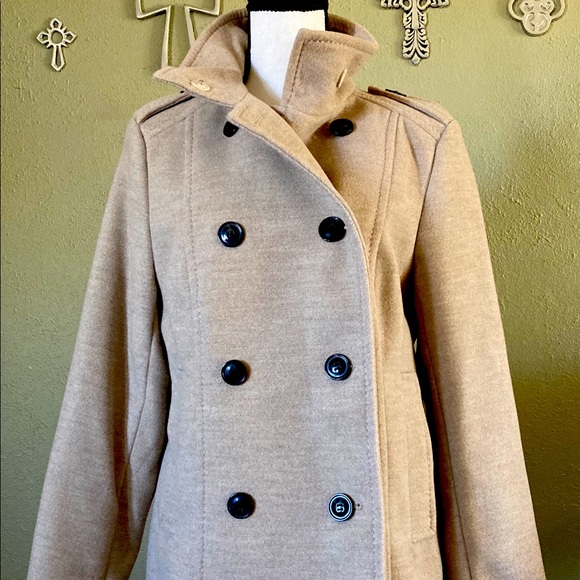 NWT H&M Beige Double Breasted Coat - Picture 1 of 7